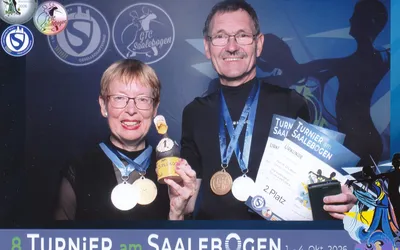 Renate und Olaf Kantorek siegen in der Senioren III D Latein