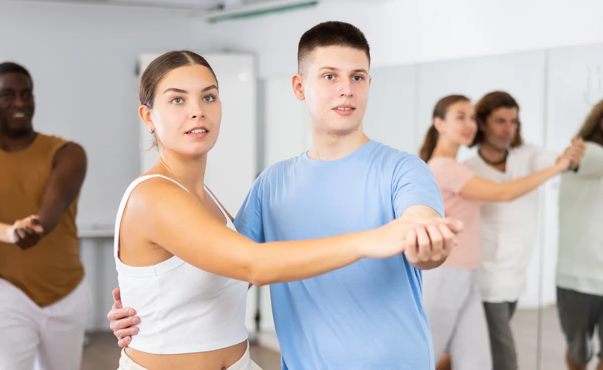 NEUES ANGEBOT: Jugendworkshops & Tanzkurse für Jugendliche